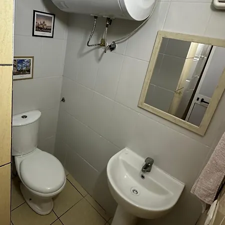 Cozy & Accessible Home, Just Like Yours! Apartment Golem (Tirana)