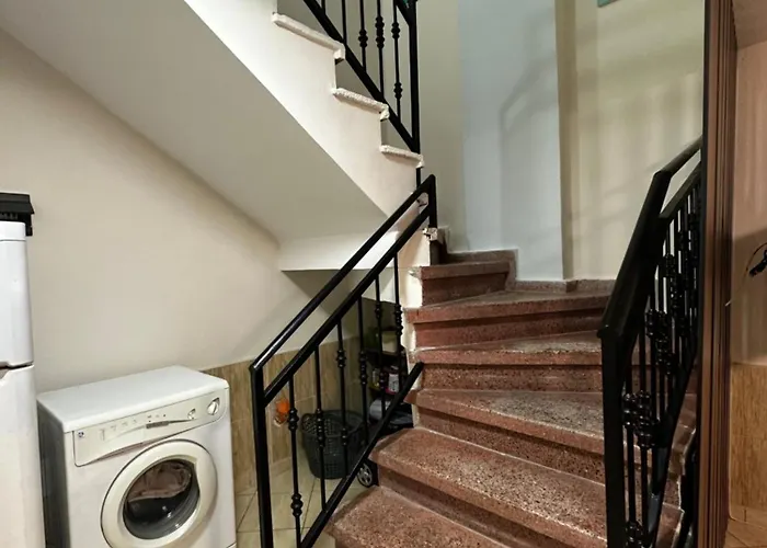 Cozy & Accessible Home, Just Like Yours! * ゴーレム